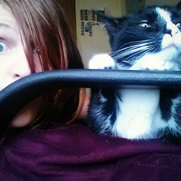 Meet Your Posher, Anya! - Picture 4 of 5